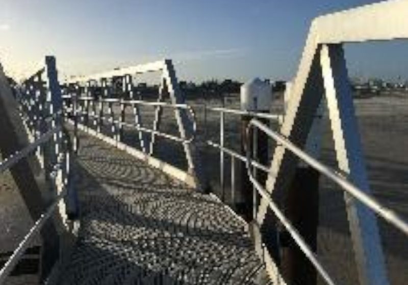 Sailing club gangway