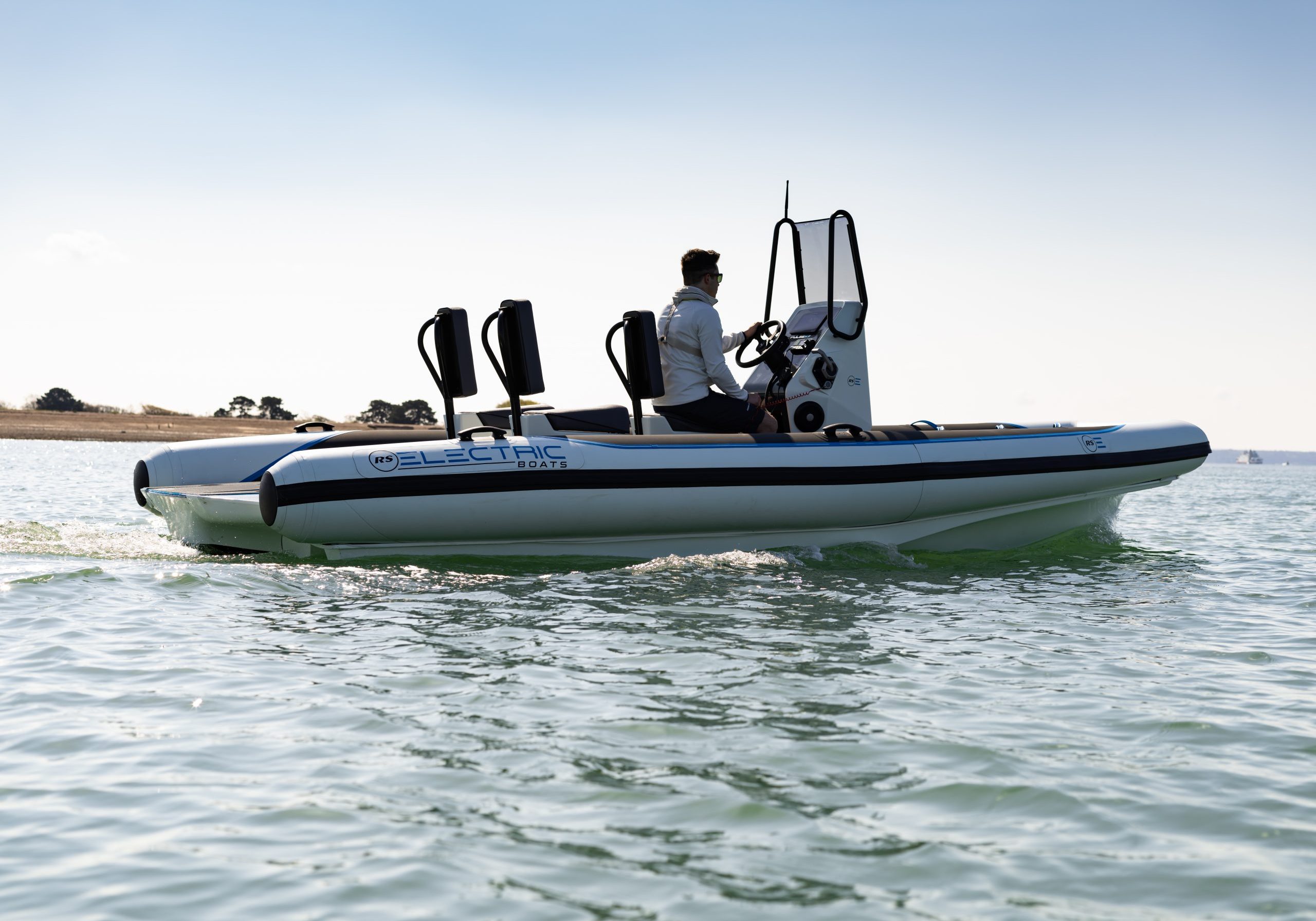 Highspeed light craft RS Pulse63